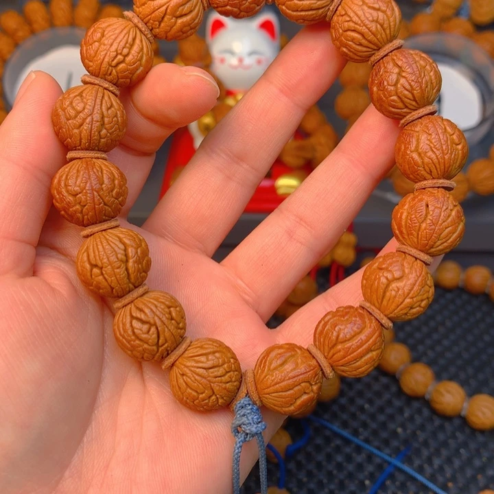 桃核吊坠仿古妮妮妮