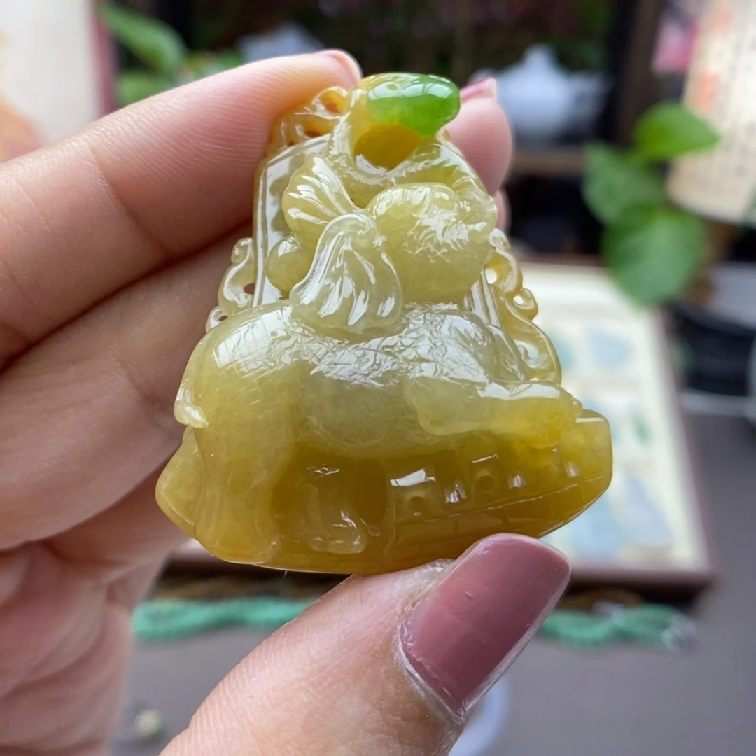 翡翠未镶嵌颈饰吊坠25