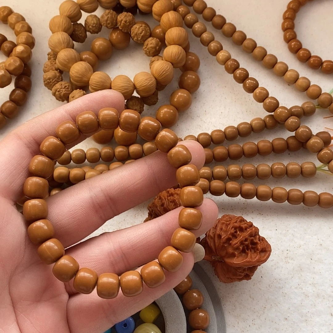 热****猴头核桃吊坠猴头