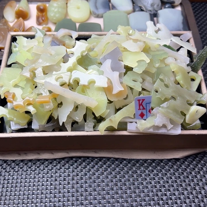 未镶嵌和田玉（糖玉）珠宝半成品