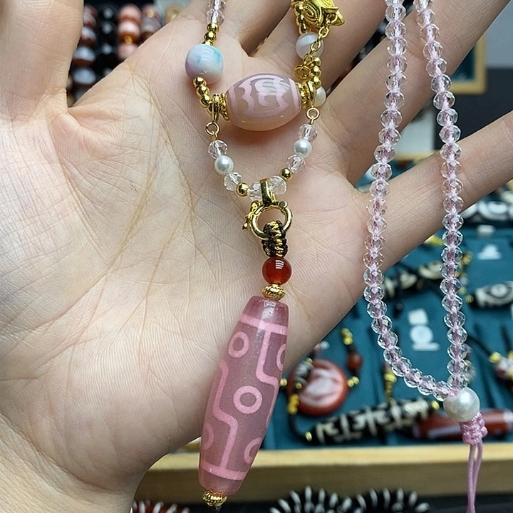 玛瑙/玉髓颈饰合金