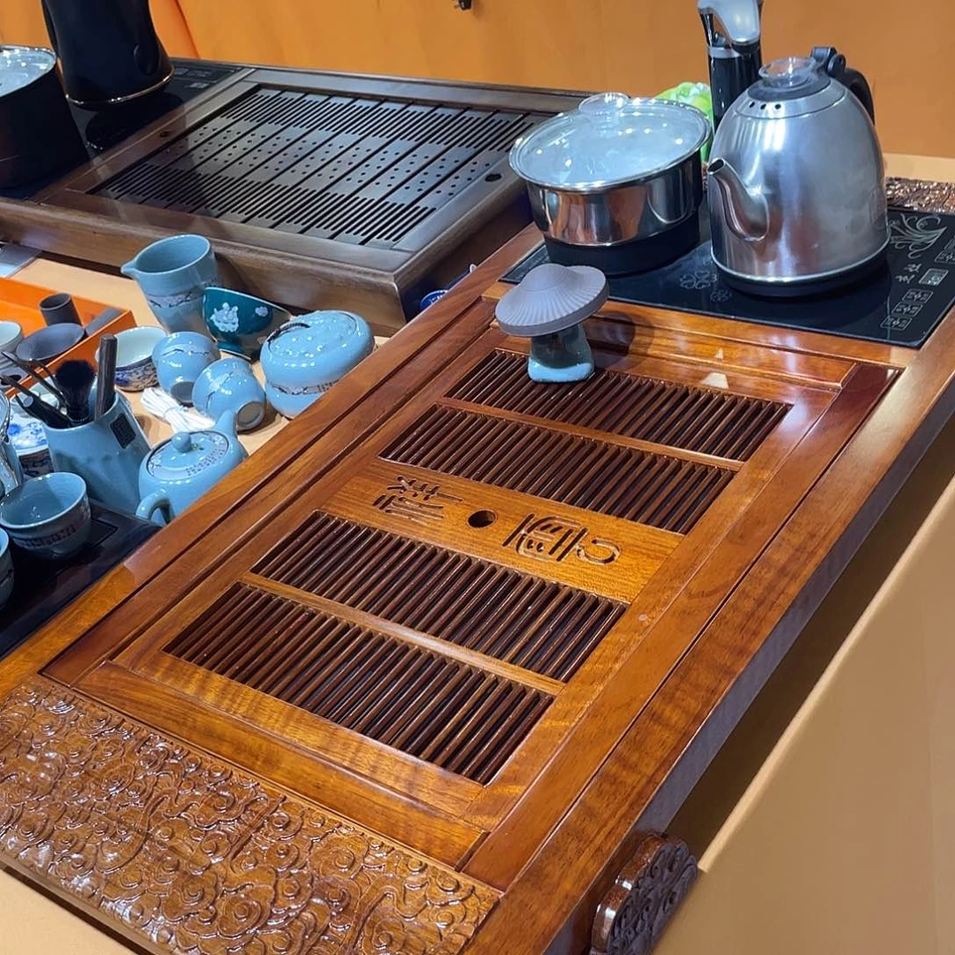 龙凤等几派代表将与他们