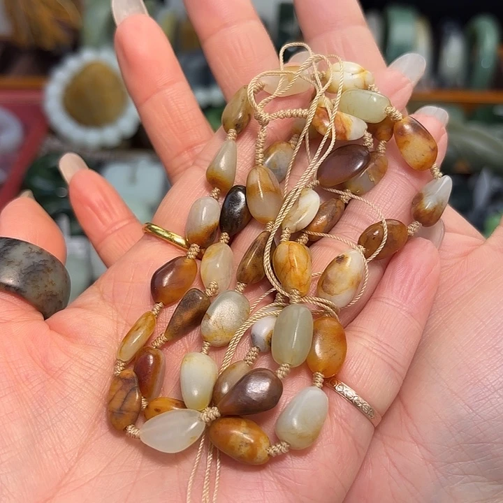 和田玉（子料）未镶嵌颈饰