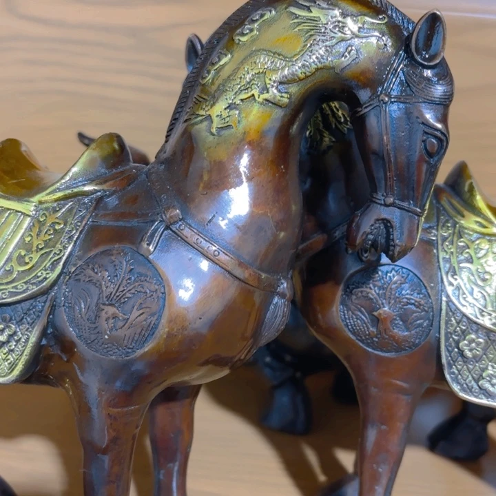 铜器摆件收收藏藏