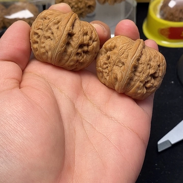 吊坠龙脊菩提元宝