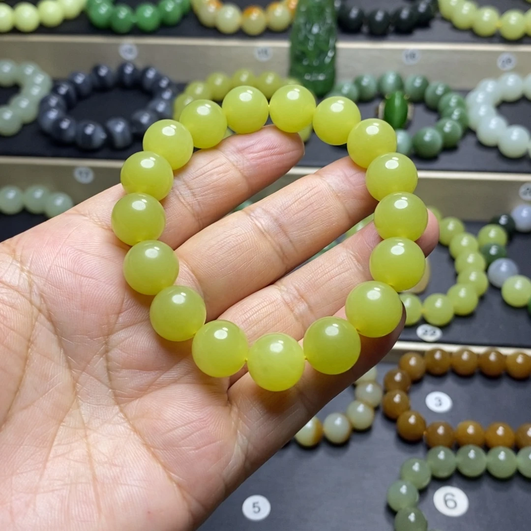 和田玉未镶嵌手串