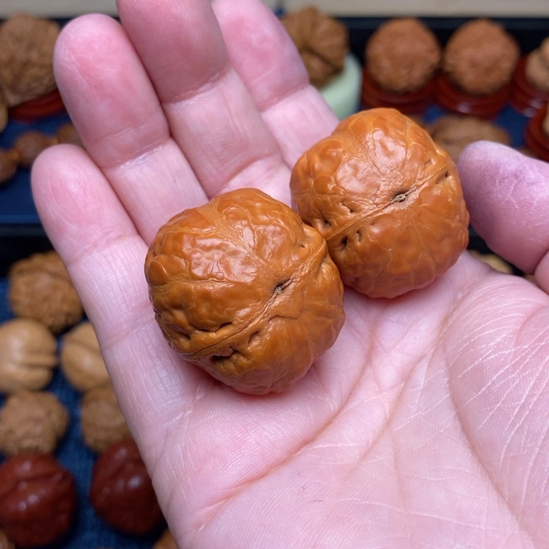 文玩核桃把件小**剪手捻