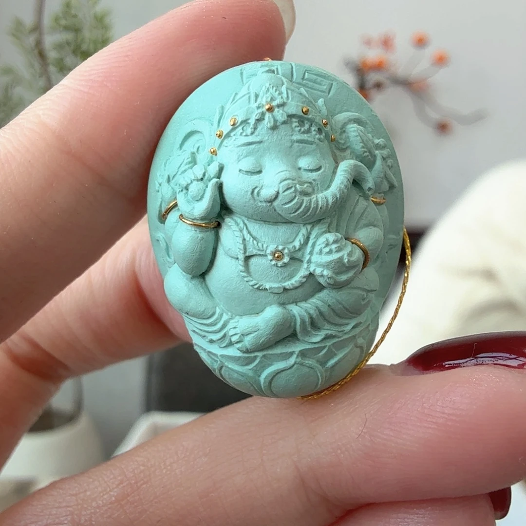 绿松石未镶嵌珠宝奇石