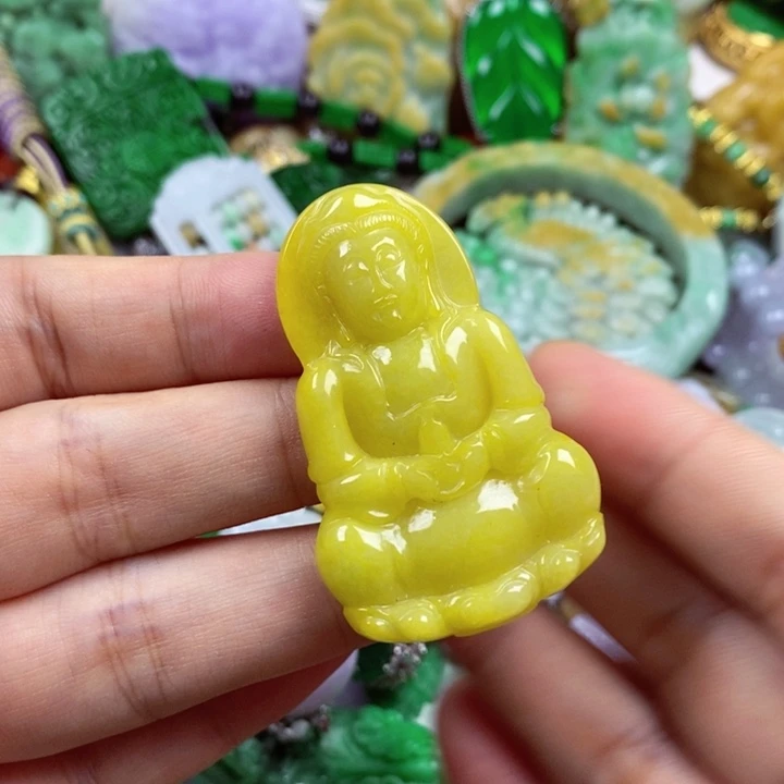 翡翠未镶嵌吊坠(赠链)