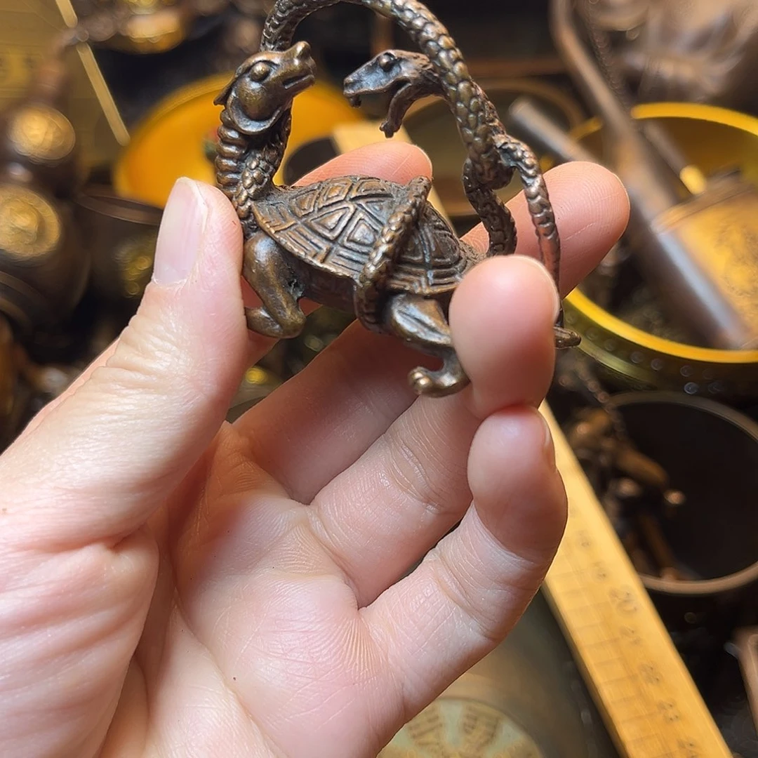 精美铜器工艺品等