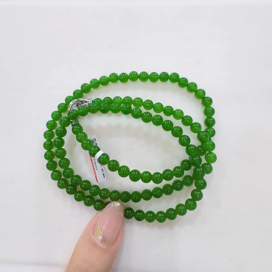 和田玉（碧玉）未镶嵌颈饰苇*