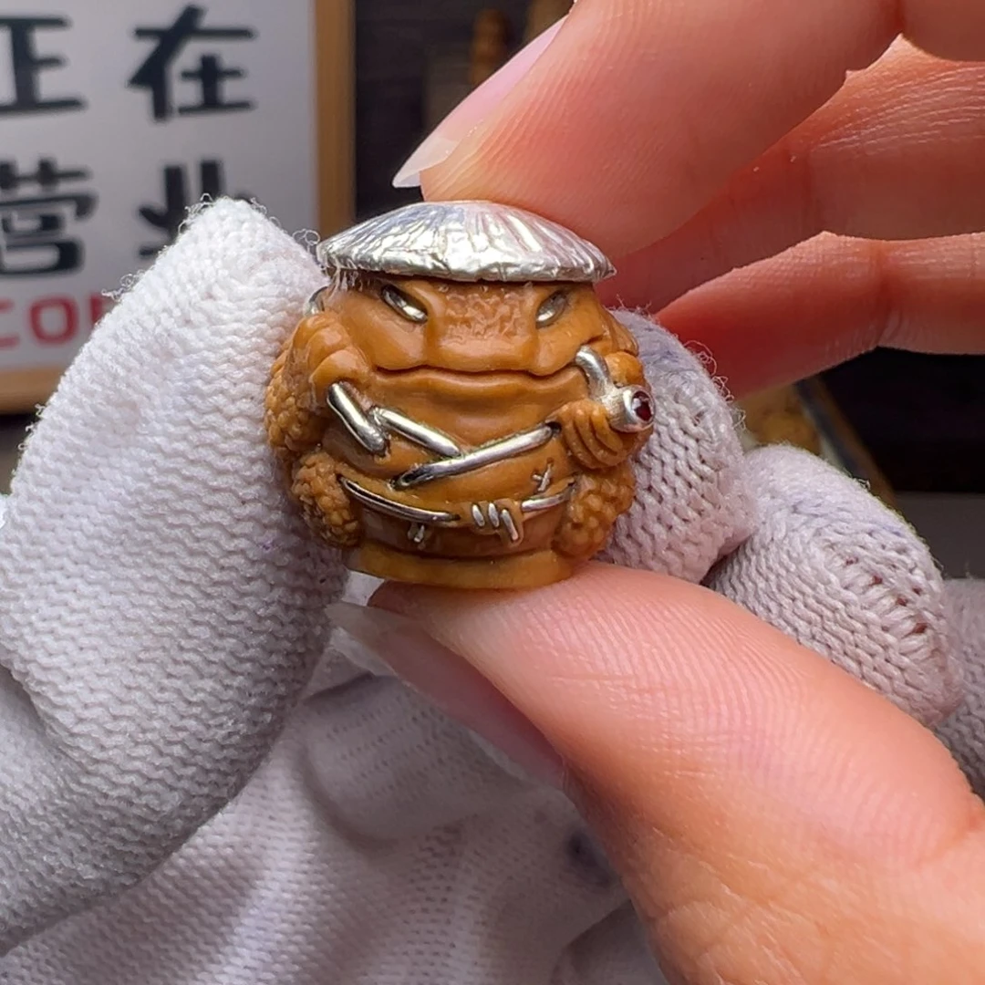 猴头核桃把件镶嵌款金蟾钓鱼18➕尺寸全品有正常封口线