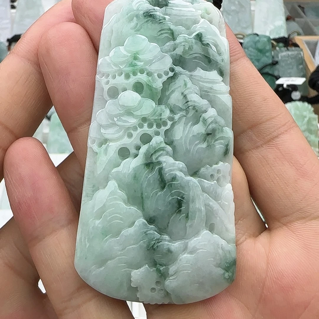 翡翠未镶嵌颈饰翡翠