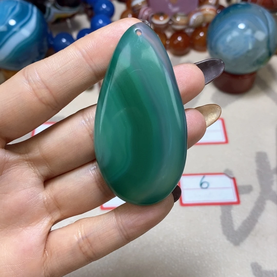 玛瑙/玉髓未镶嵌珠宝奇石