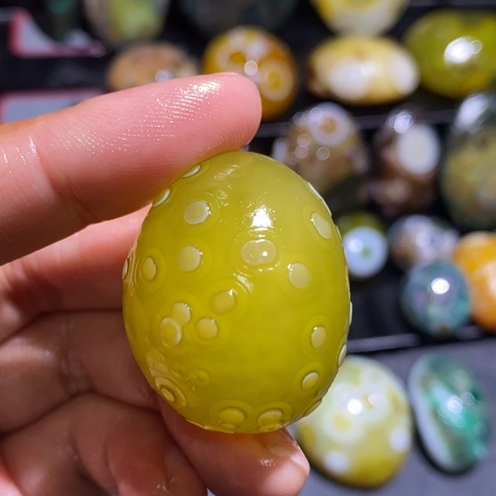 未镶嵌玛瑙/玉髓珠宝奇石