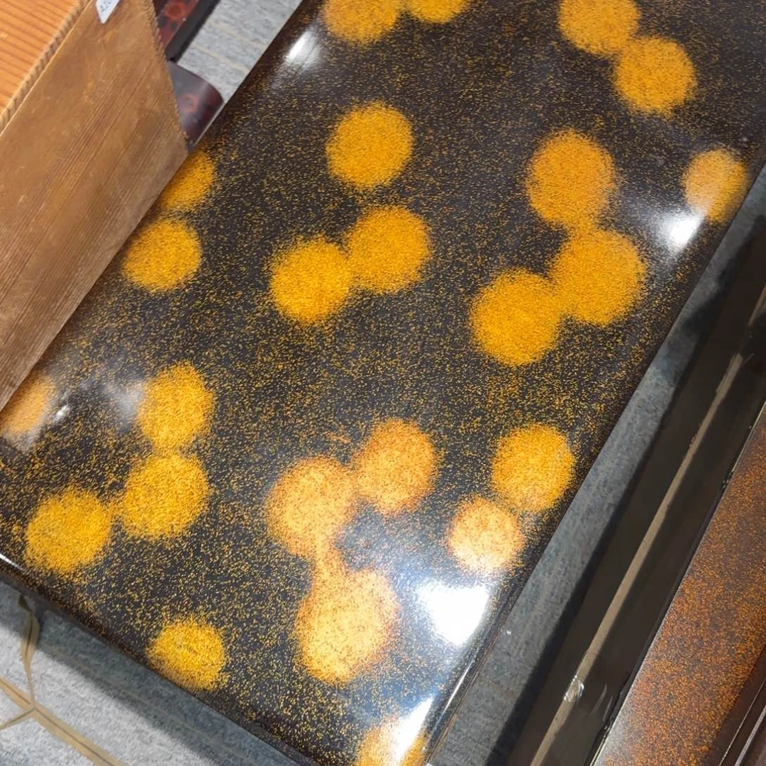 完***颜非常喜欢这个瓷器