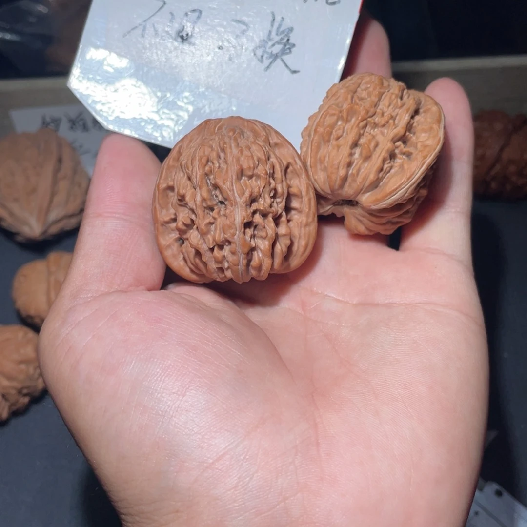 把件文玩核桃三角楼