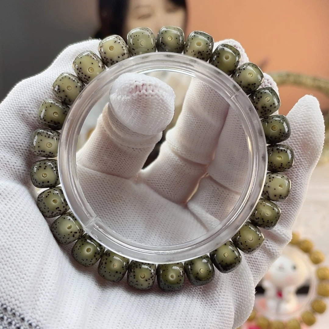 星月菩提吊坠大眼睛