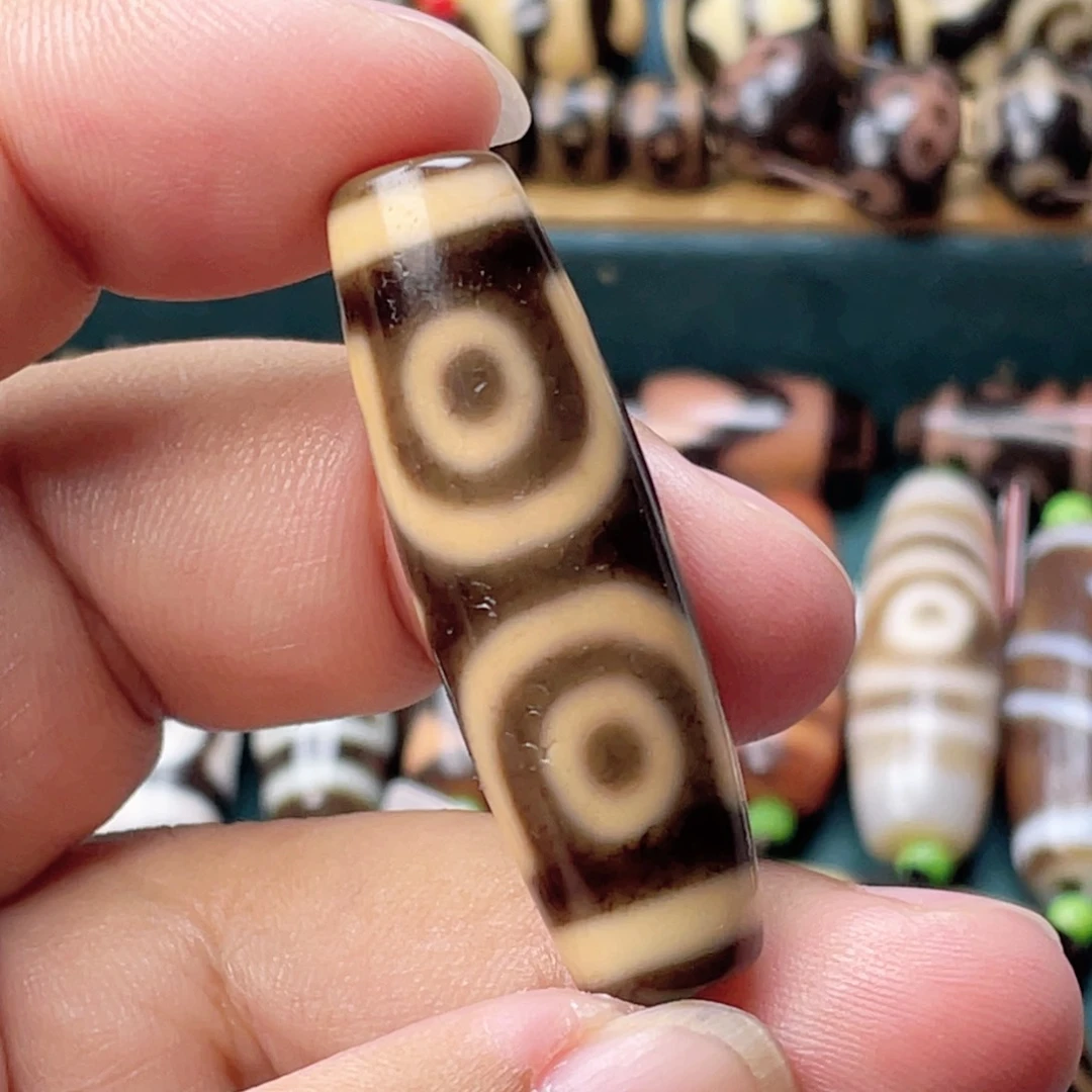 M***海玛瑙/玉髓锁骨未镶嵌行运朱砂三