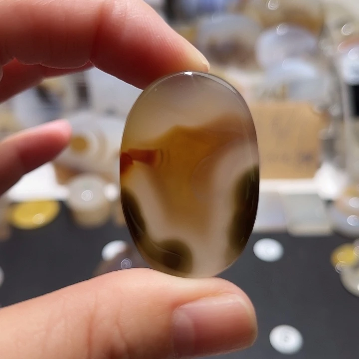 玛瑙/玉髓颈饰未镶嵌