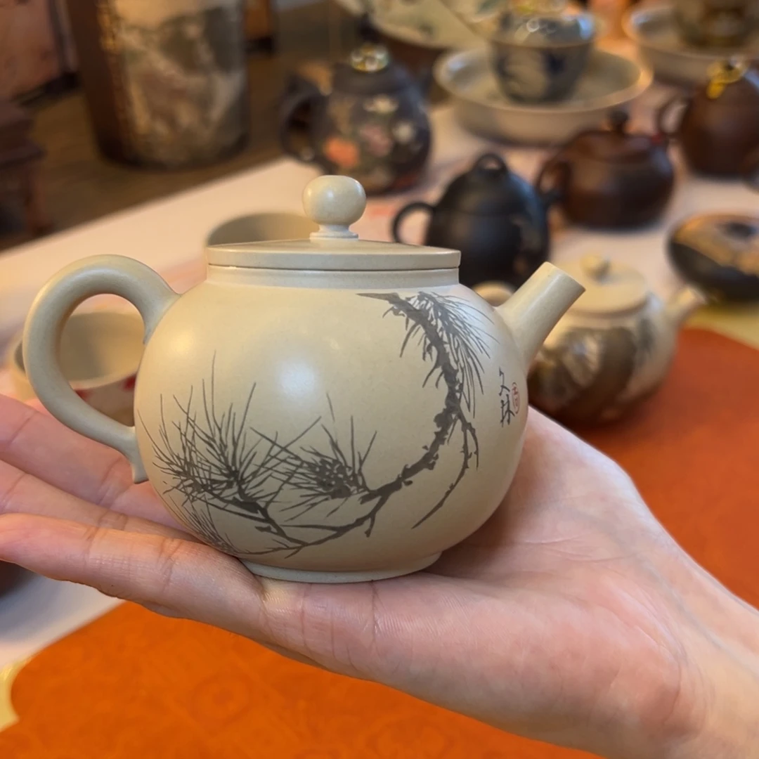 欢***猪文林龙珠壶刻填松树