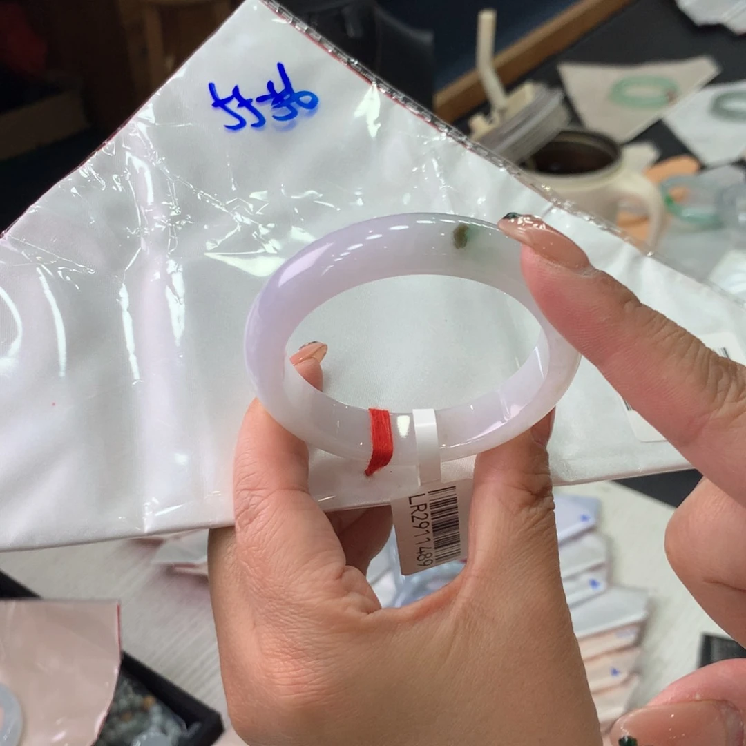 未镶嵌手镯翡翠48小时鉴赏