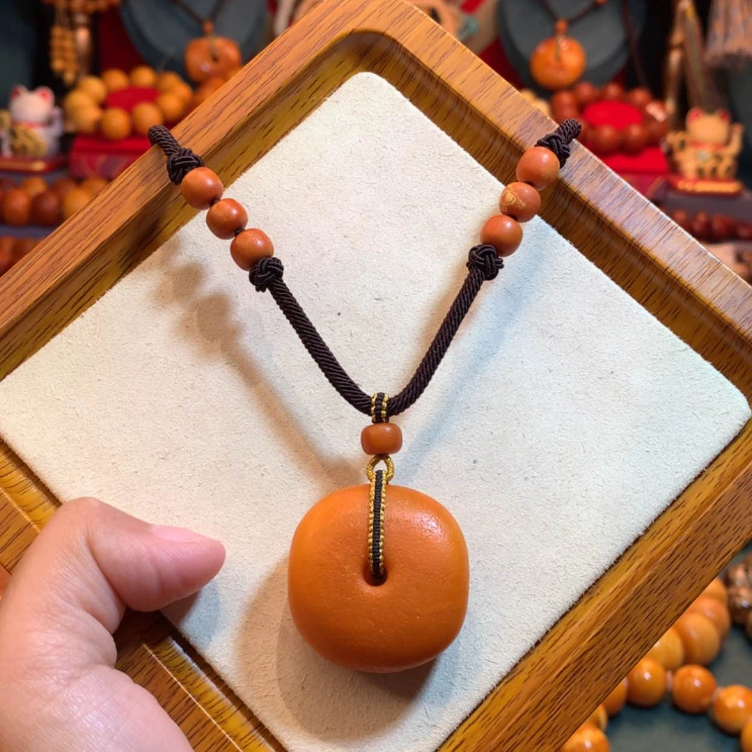 【闪购商品】蜜蜡吊坠(赠链)未镶嵌蜜蜡吊坠