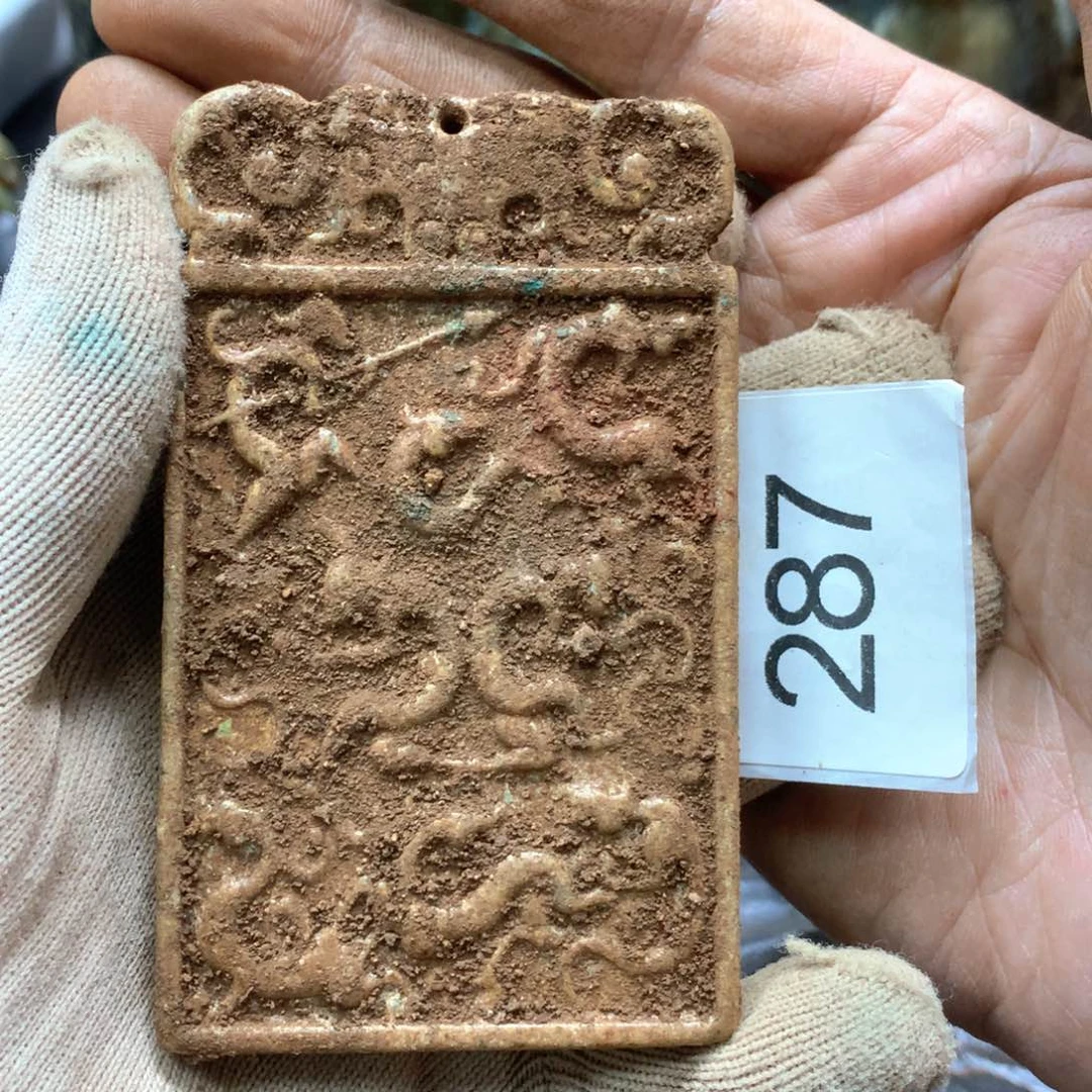 未镶嵌和田玉挂件