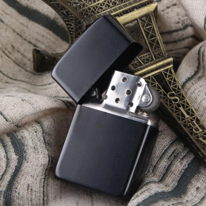 个性复古磨砂手感打火机高端质感炫酷砂轮设计