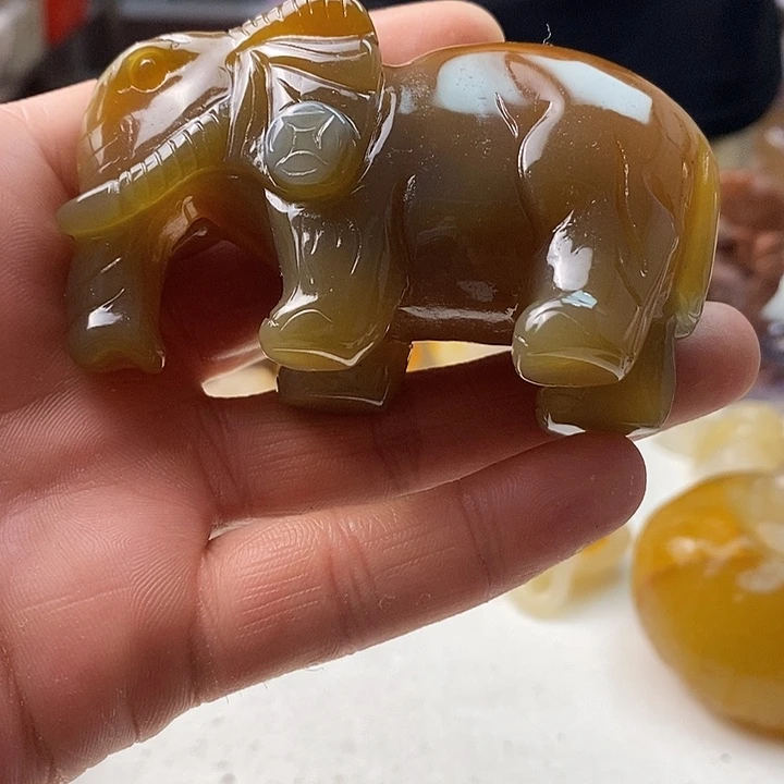 玛瑙/玉髓未镶嵌颈饰
