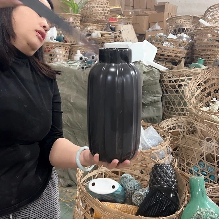 瓶高度31厘米口径7厘米微瑕捡漏