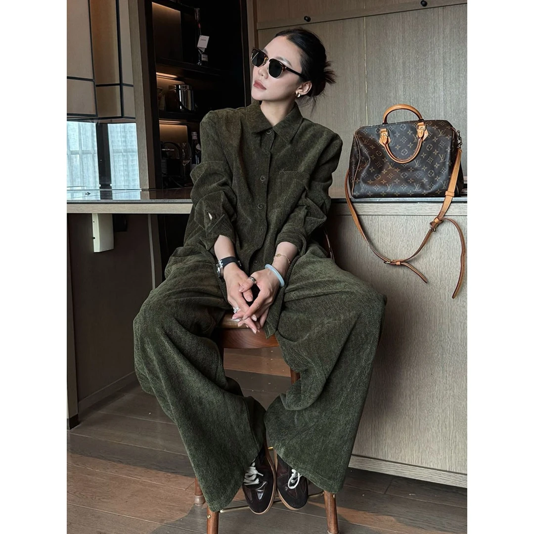 秋季老钱风穿搭干练气质chic高级感巨好看重要场合灯芯绒衬衫套装