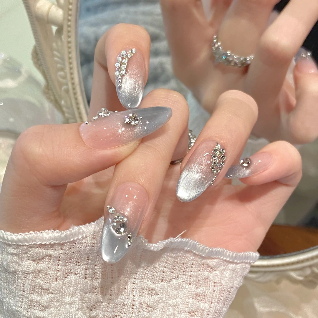 【海洋星光】2259爆闪冰透手工穿戴甲奢华千金显白温柔高级美甲碎钻