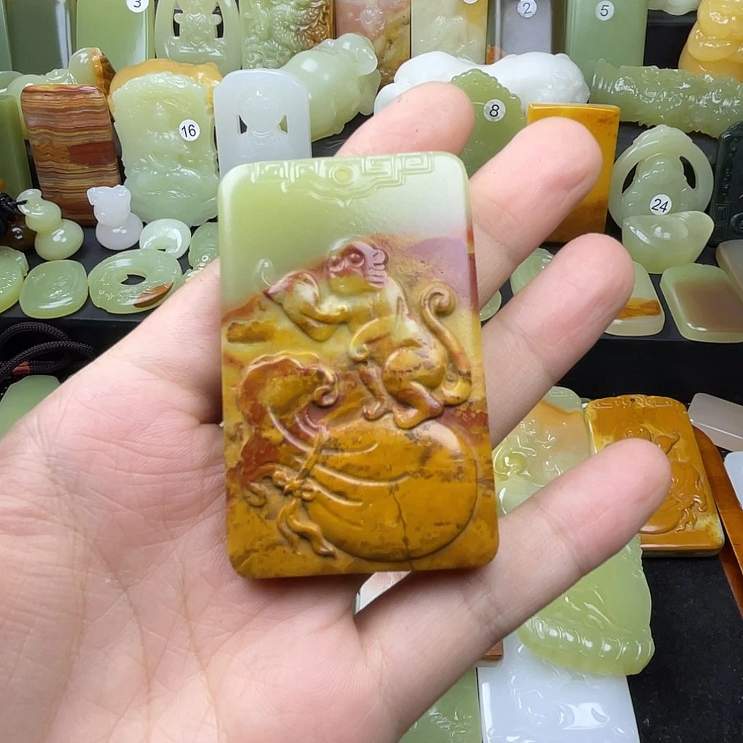 子*时尚潮流百搭款吊坠