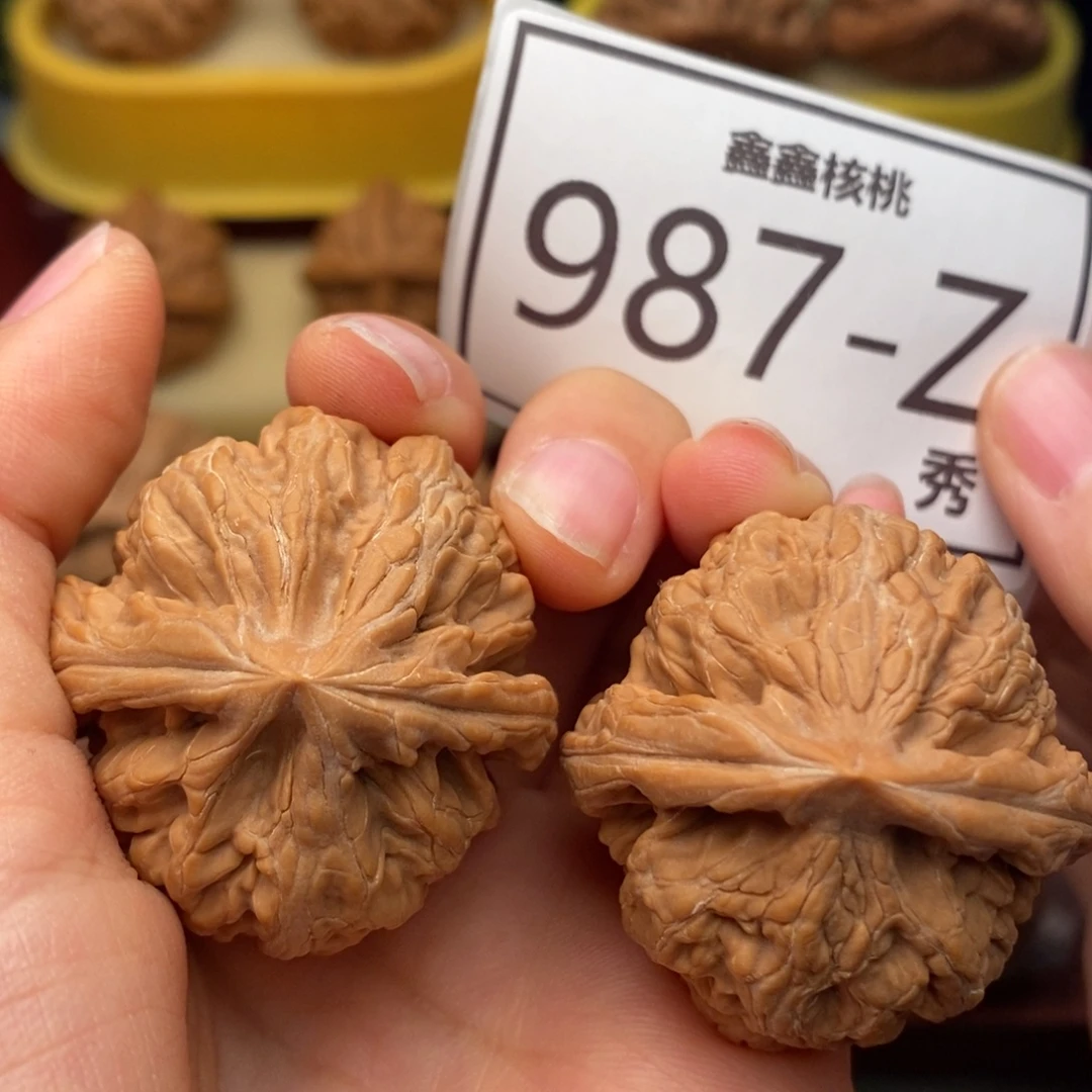 文玩核桃把件红锦鲤39……