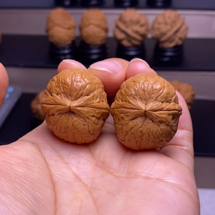 把件文玩核桃蛇皮球61