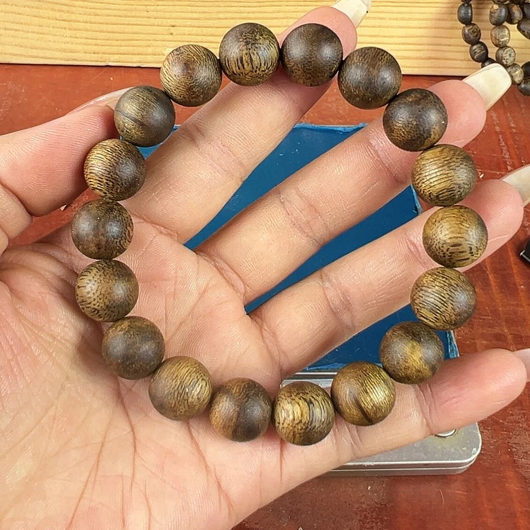 沉香沉香碎屑卡12圆珠单圈13g陆河