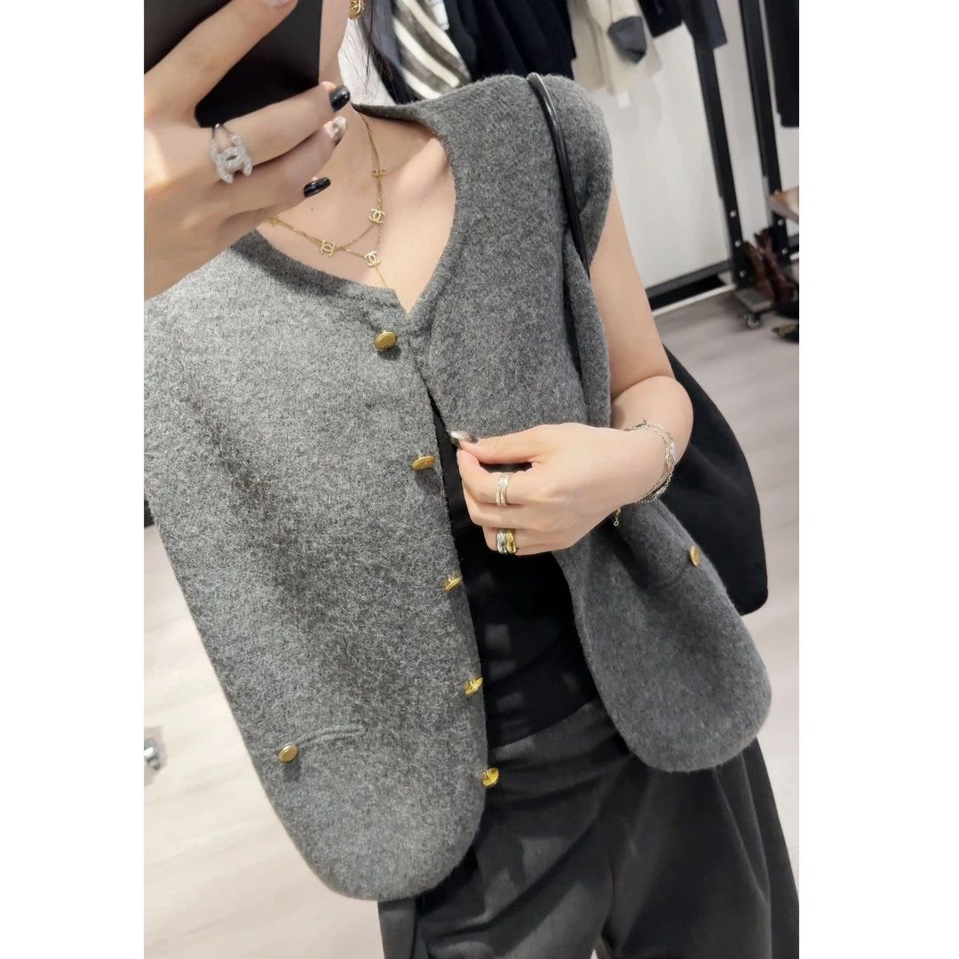 AW2025秋冬女宽松型秋季短款圆领薄款马夹外套休闲 MJ037