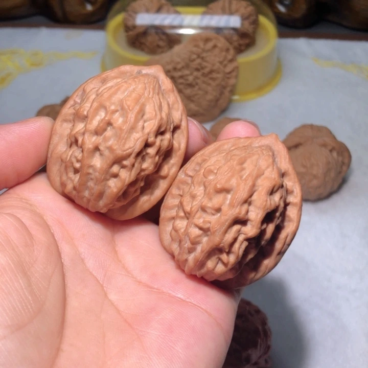 把件文玩核桃38.5大红袍