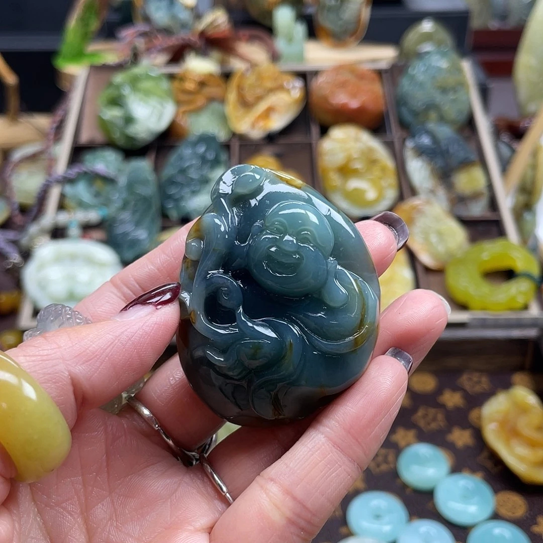 岫玉颈饰未镶嵌盛**年花玉蓝笑佛