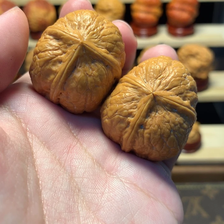 文玩核桃把件38金蟒炸三