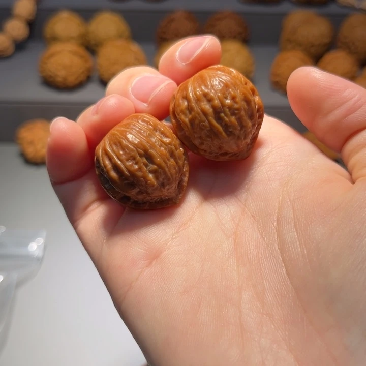把件文玩核桃桃心762