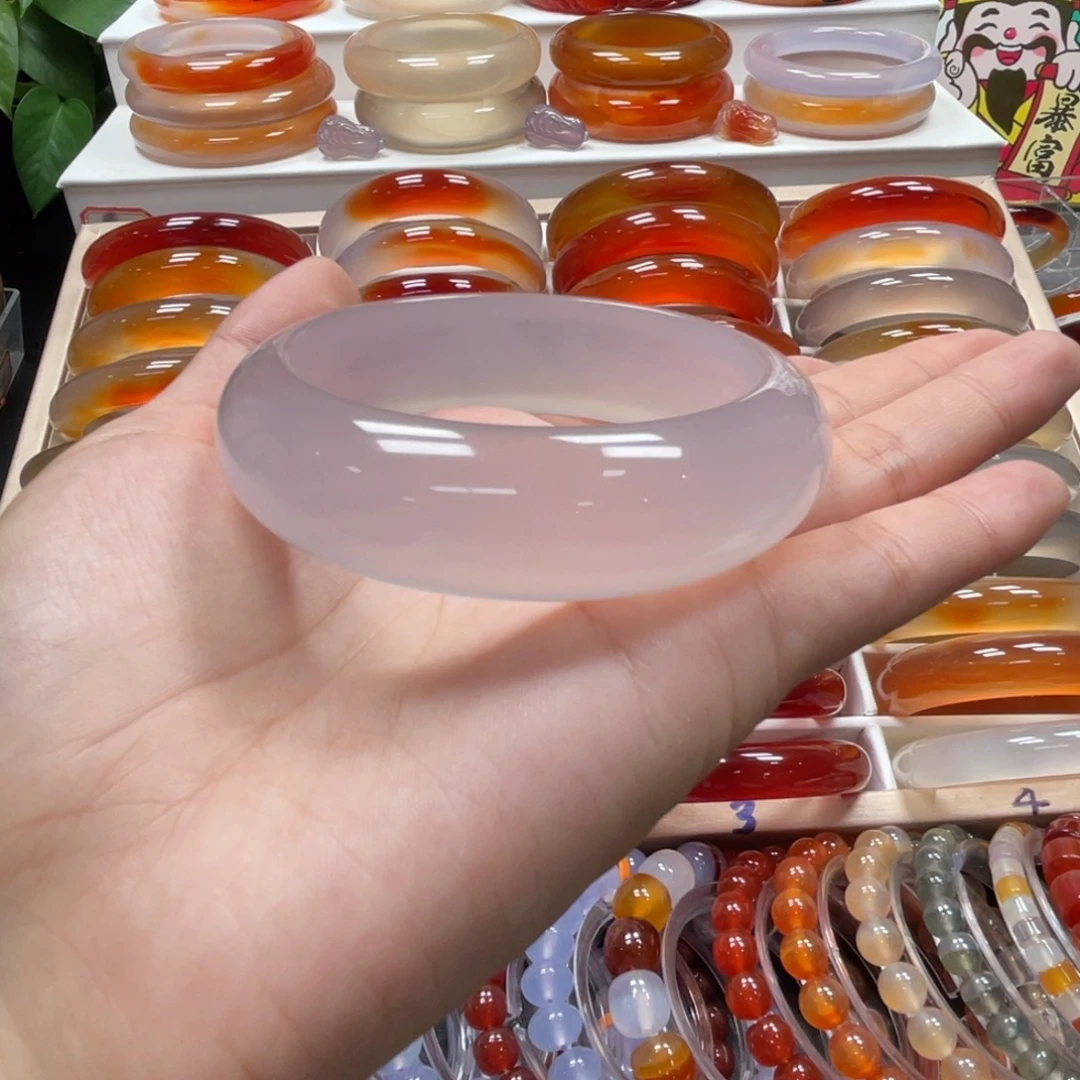 瑶***手镯玛瑙/玉髓未镶嵌