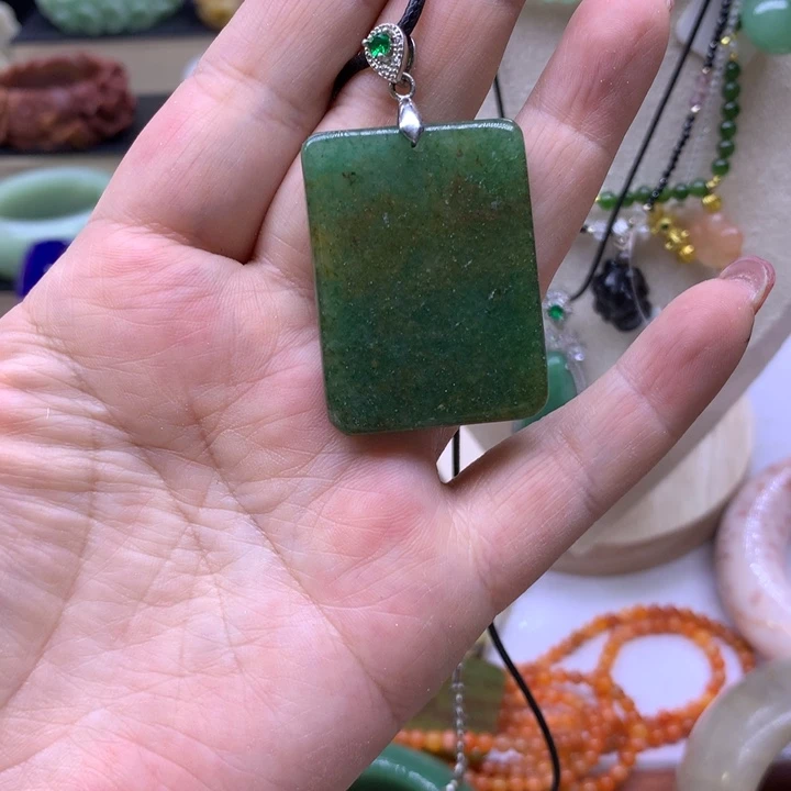 石英质玉12334567778未镶嵌