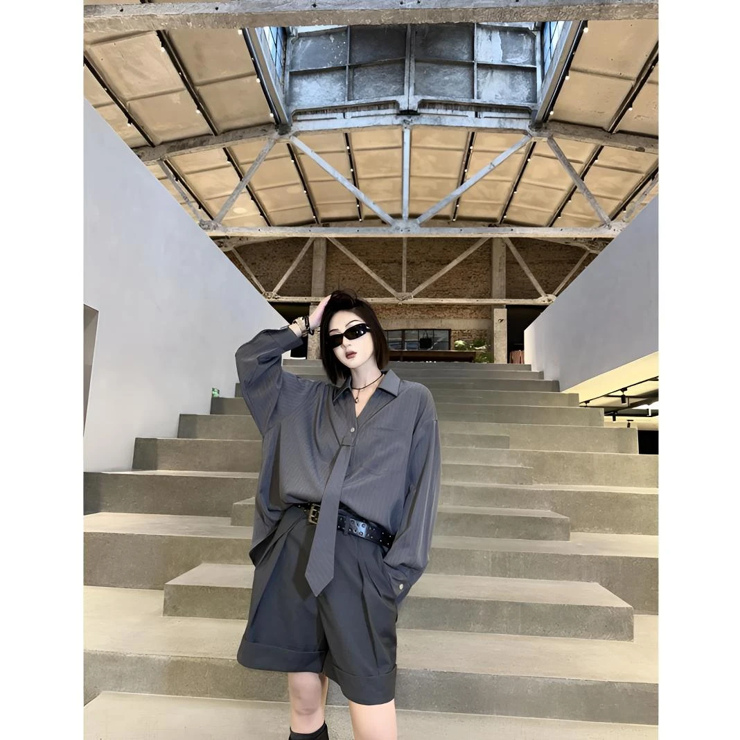 邓蕾婷【线条美感】早秋新款条纹领带洋气高级感宽松休闲百搭衬衫