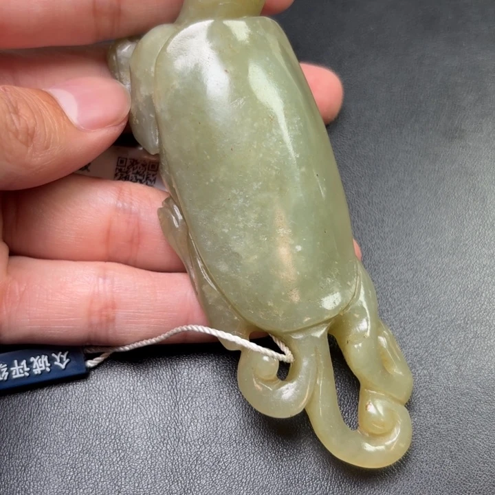 秘***鲁和田玉未镶嵌挂件