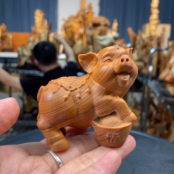 柏木（崖柏）手把件猪