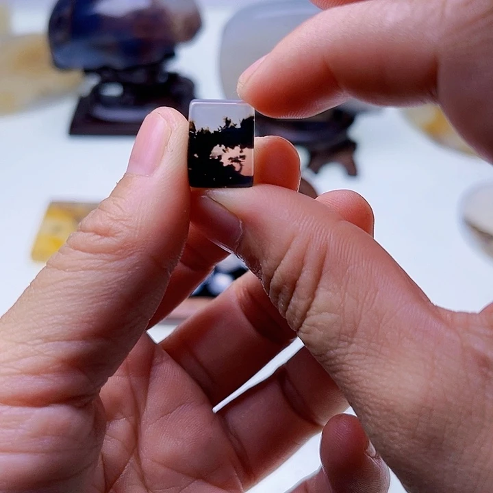 【闪购商品】玛瑙/玉髓未镶嵌珠宝半成品