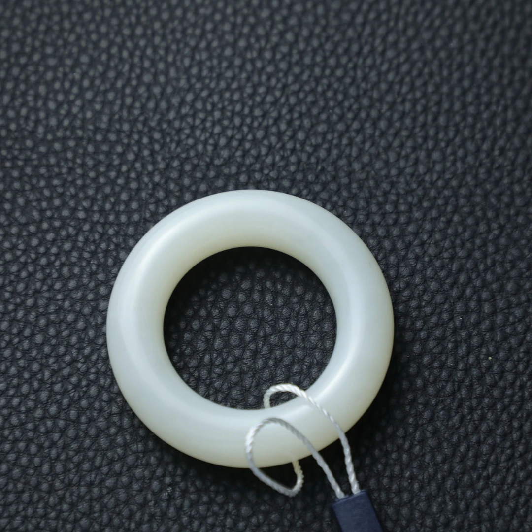 TCWWA07261清晚和田白玉玉环