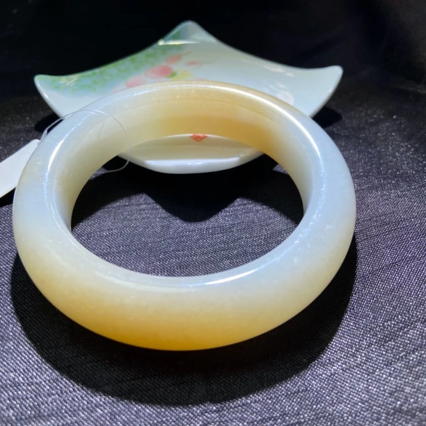 天然和田玉糖白58轮胎宽版